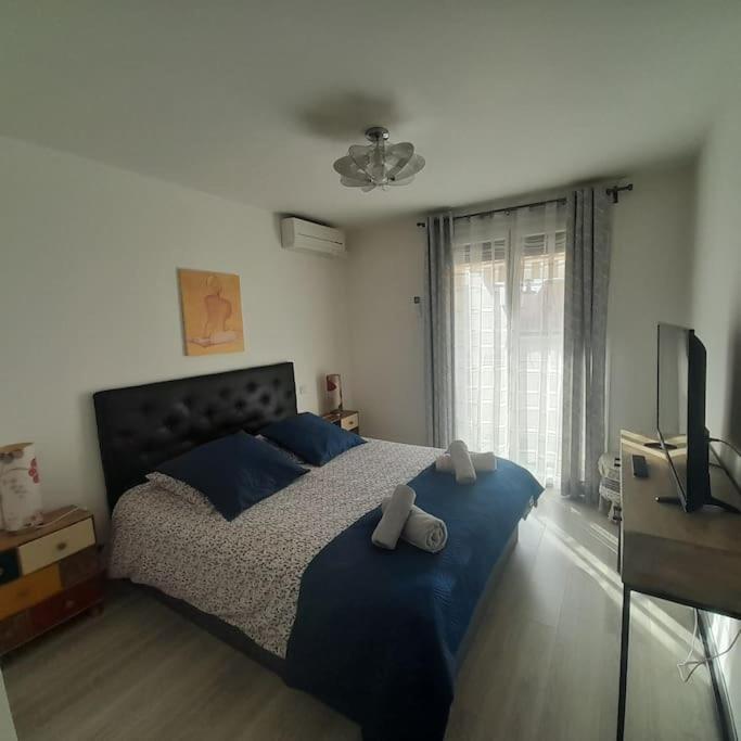 Apartment Petit Paradis Hyper Centre 3 Parking Clims Wifi Terrasse Sanary-sur-Mer